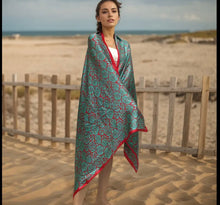 Load image into Gallery viewer, Satin look-and-feel scarf - Blue/red
