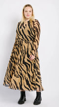 Load image into Gallery viewer, Pleated Mesh Skirt in Big Zebra
