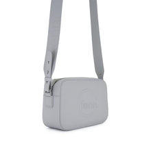 Load image into Gallery viewer, Fenn Crossbody bag – Grey – Silver Zip
